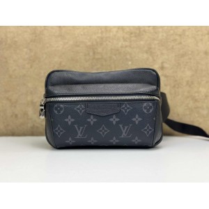 LOUIS VUITTON M30245 OUTDOOR BUMBAG